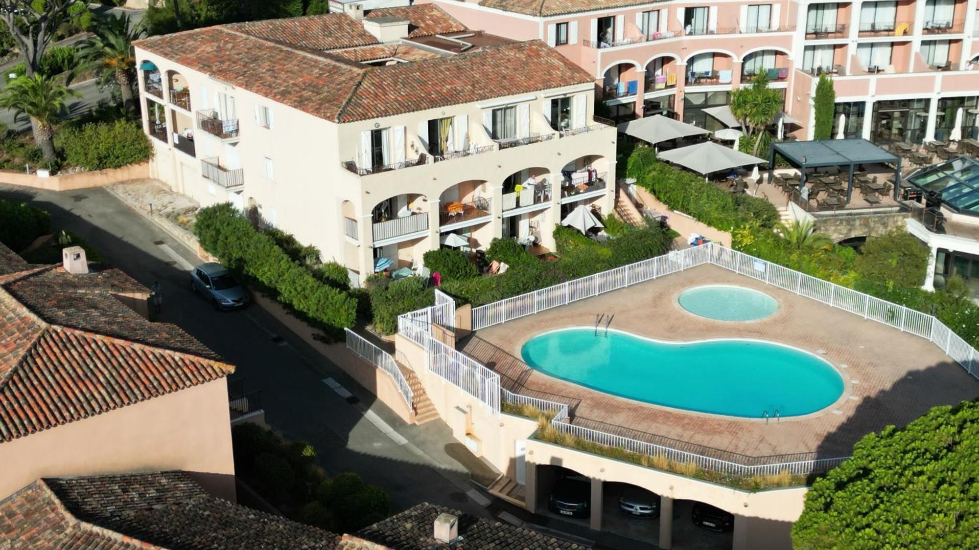 Lovely Apartment In Sainte Maxime Eksteriør billede